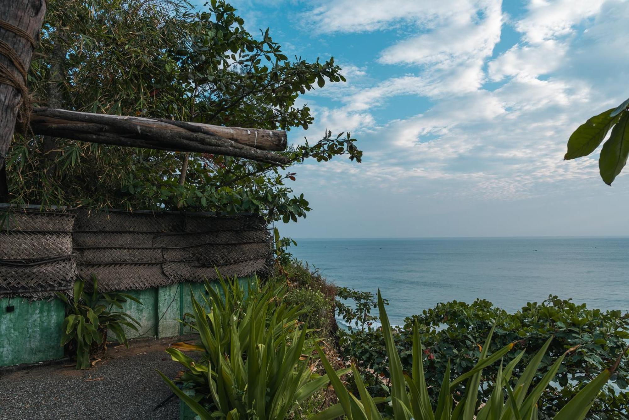 Bed and Breakfast Nidra By Sarwaa Varkala Esterno foto